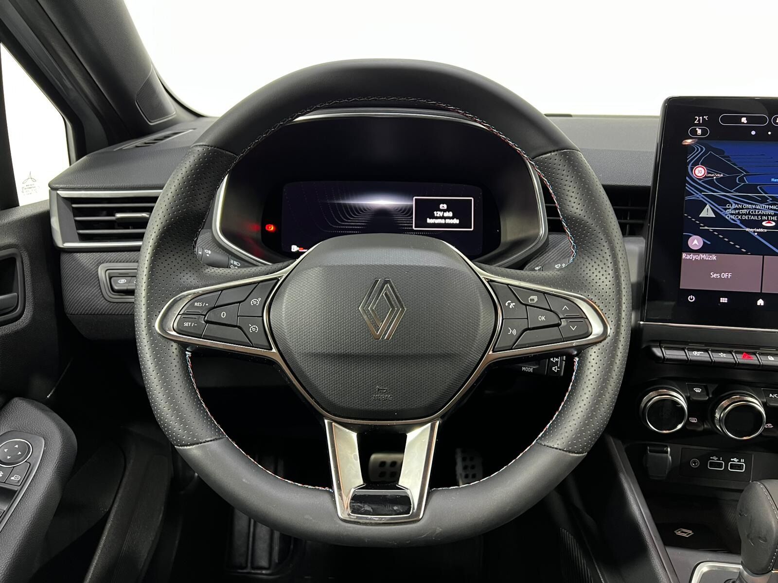2025 Renault Clio