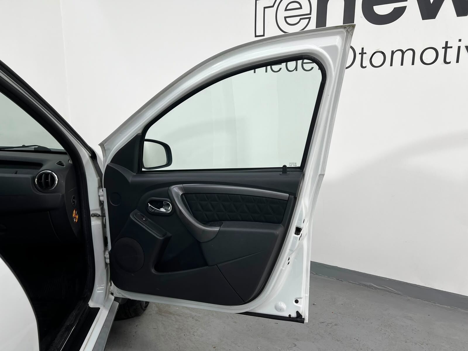 2015 Dacia Duster