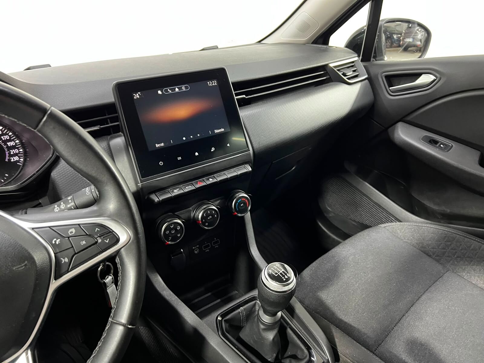 2023 Renault Clio