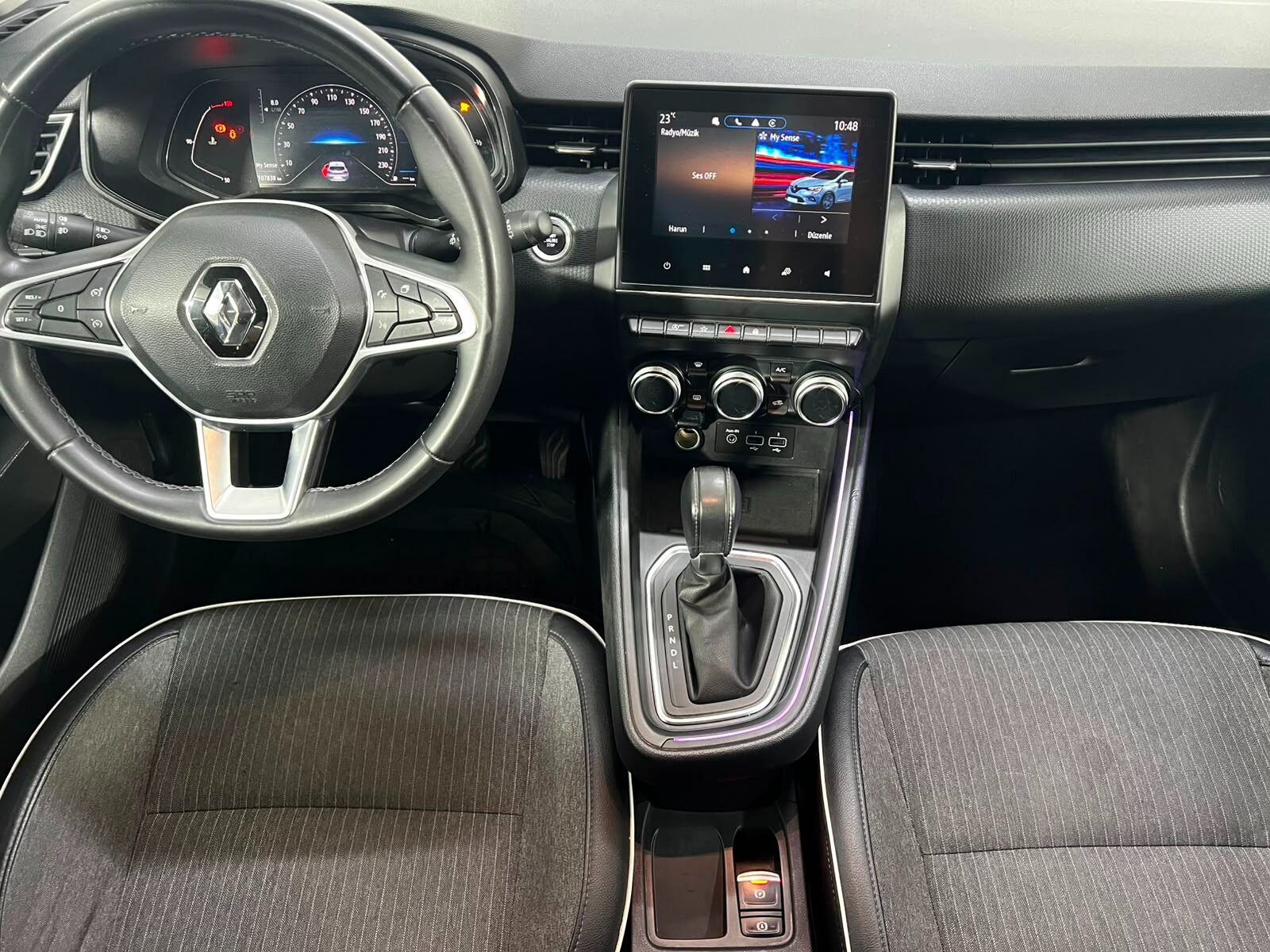 2023 Renault Clio
