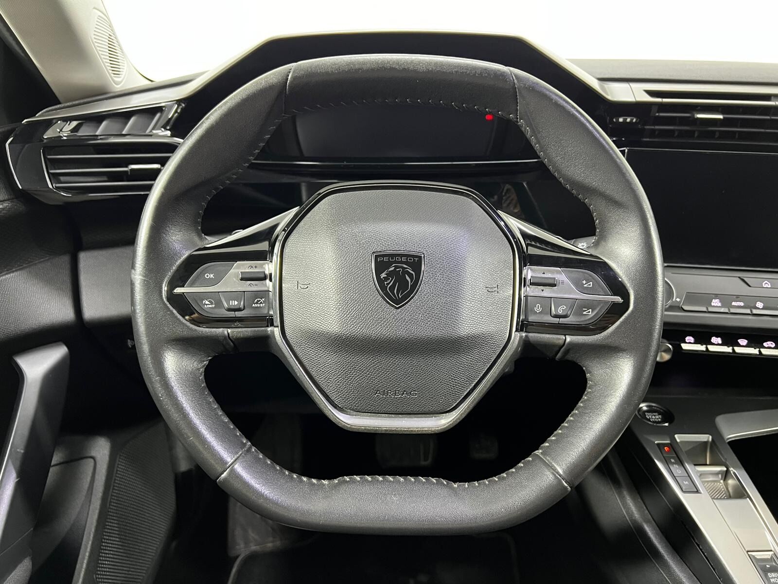 2023 Peugeot 308