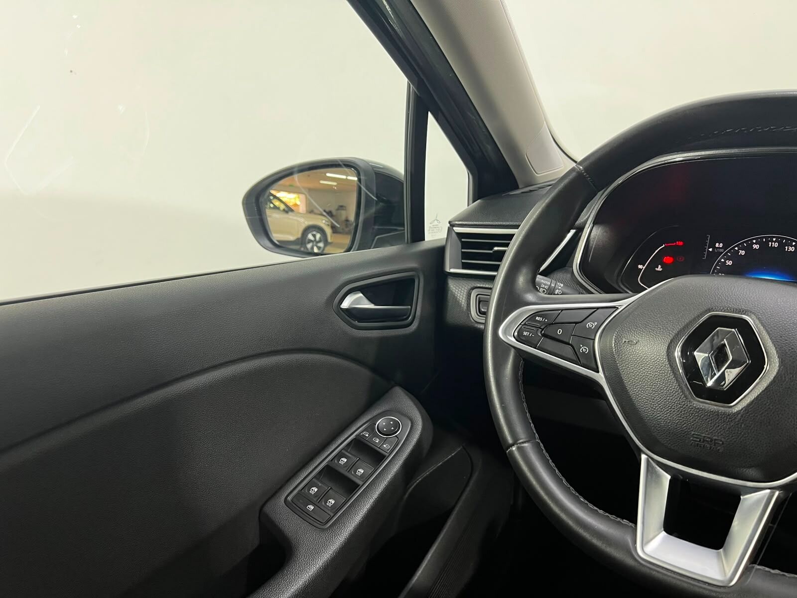 2023 Renault Clio