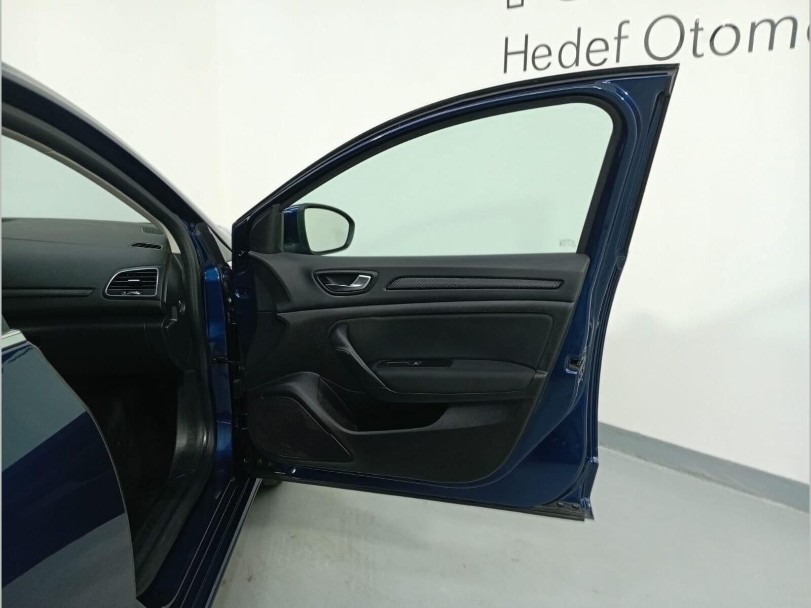 2023 Renault Megane