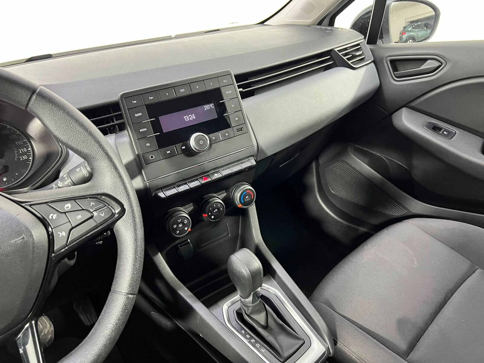 2023 Renault Clio