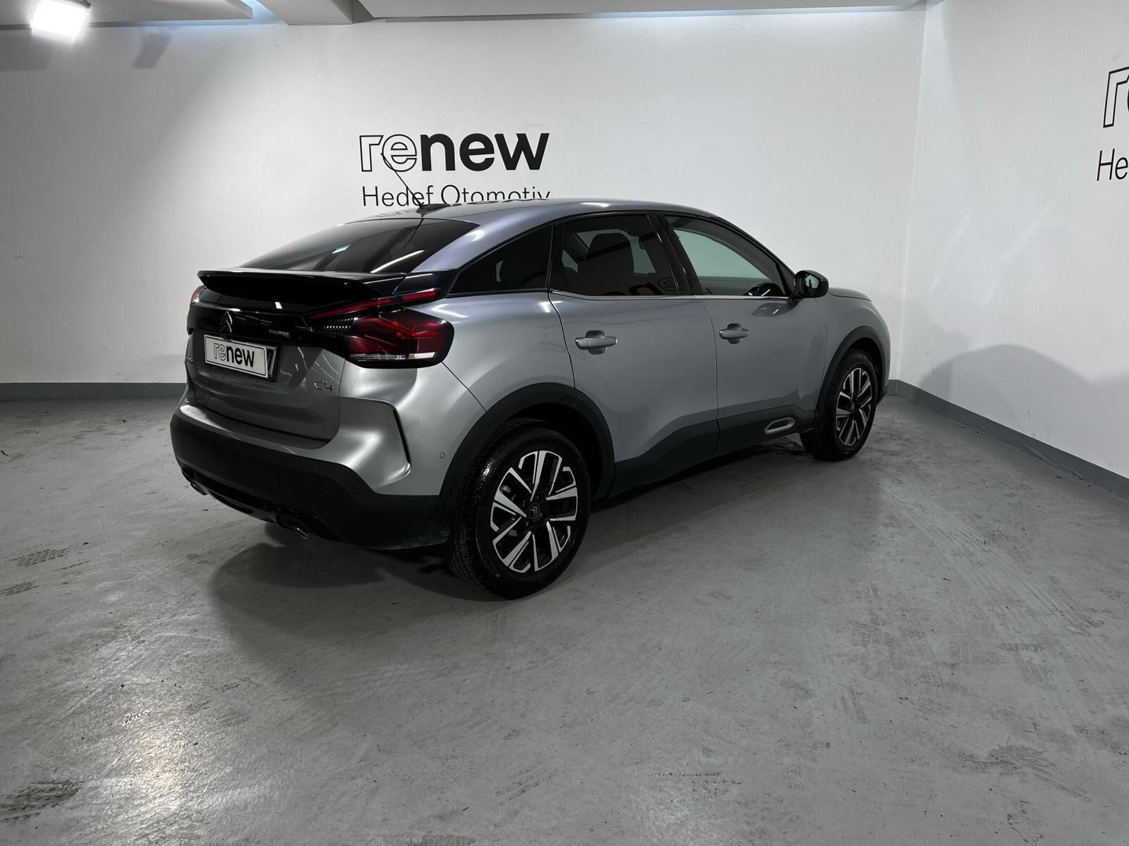 2022 Citroen C4