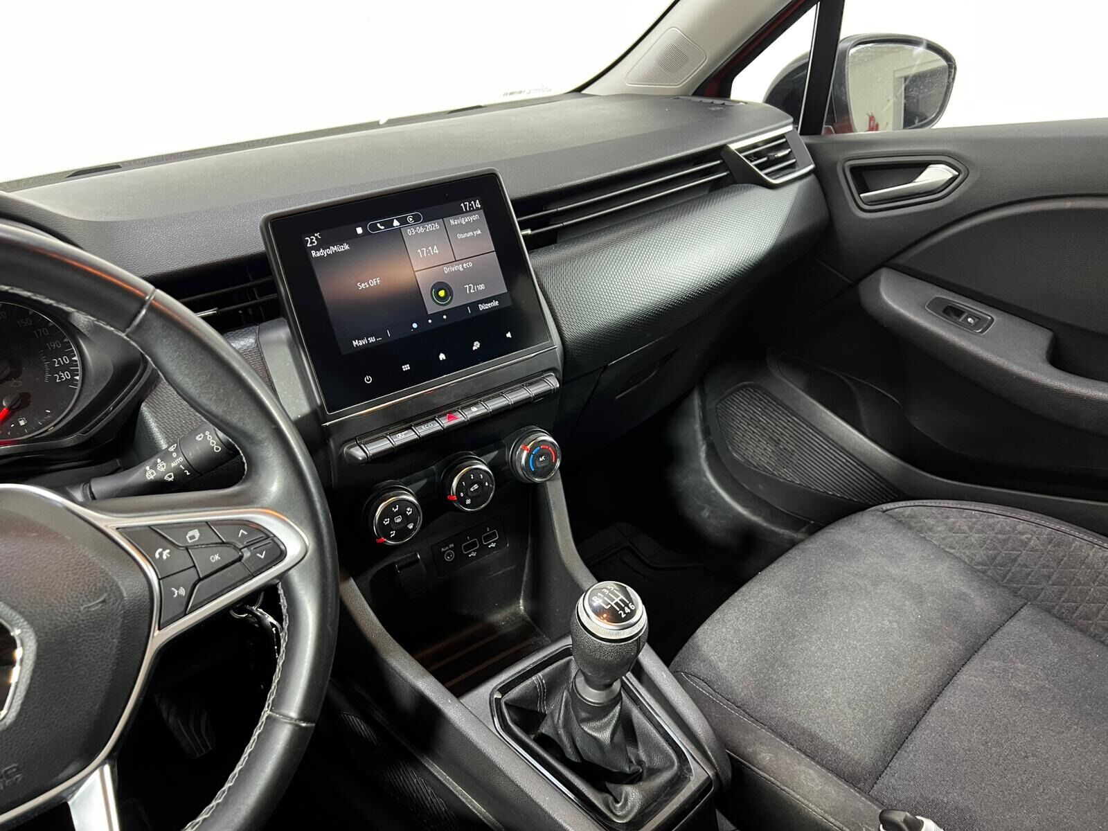 2023 Renault Clio