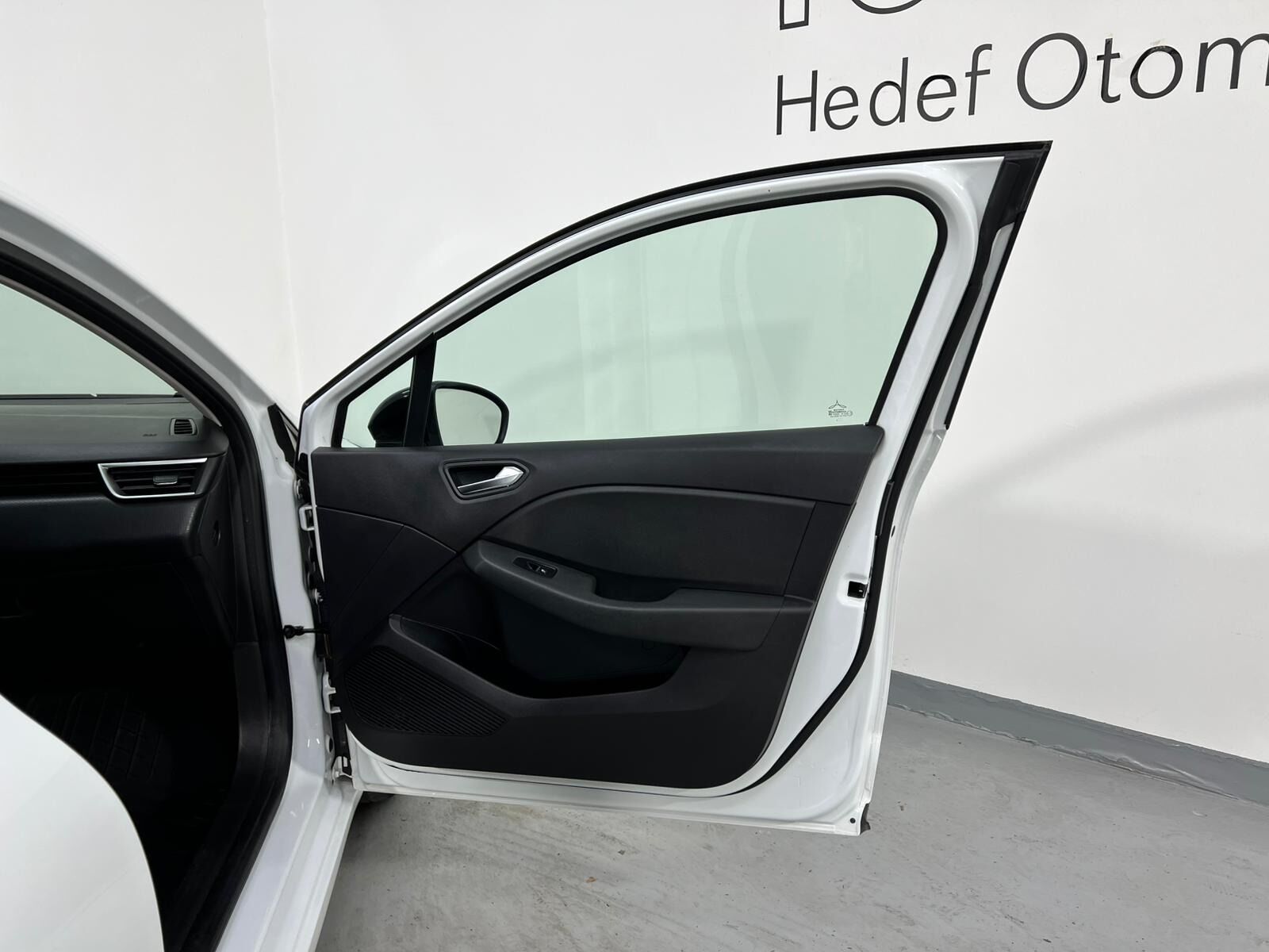 2023 Renault Clio