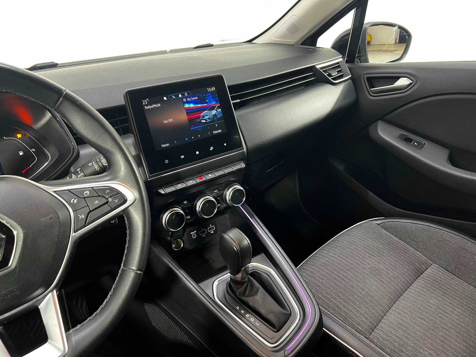 2023 Renault Clio