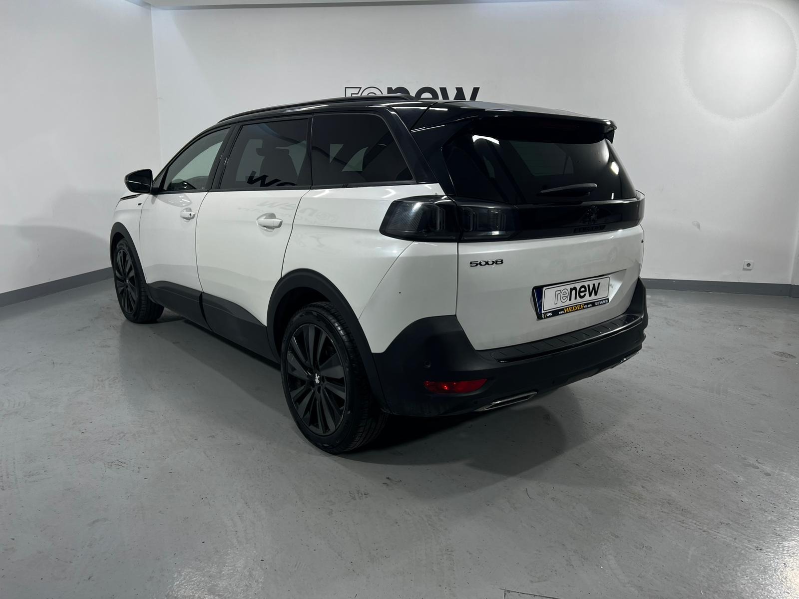 2023 Peugeot 5008