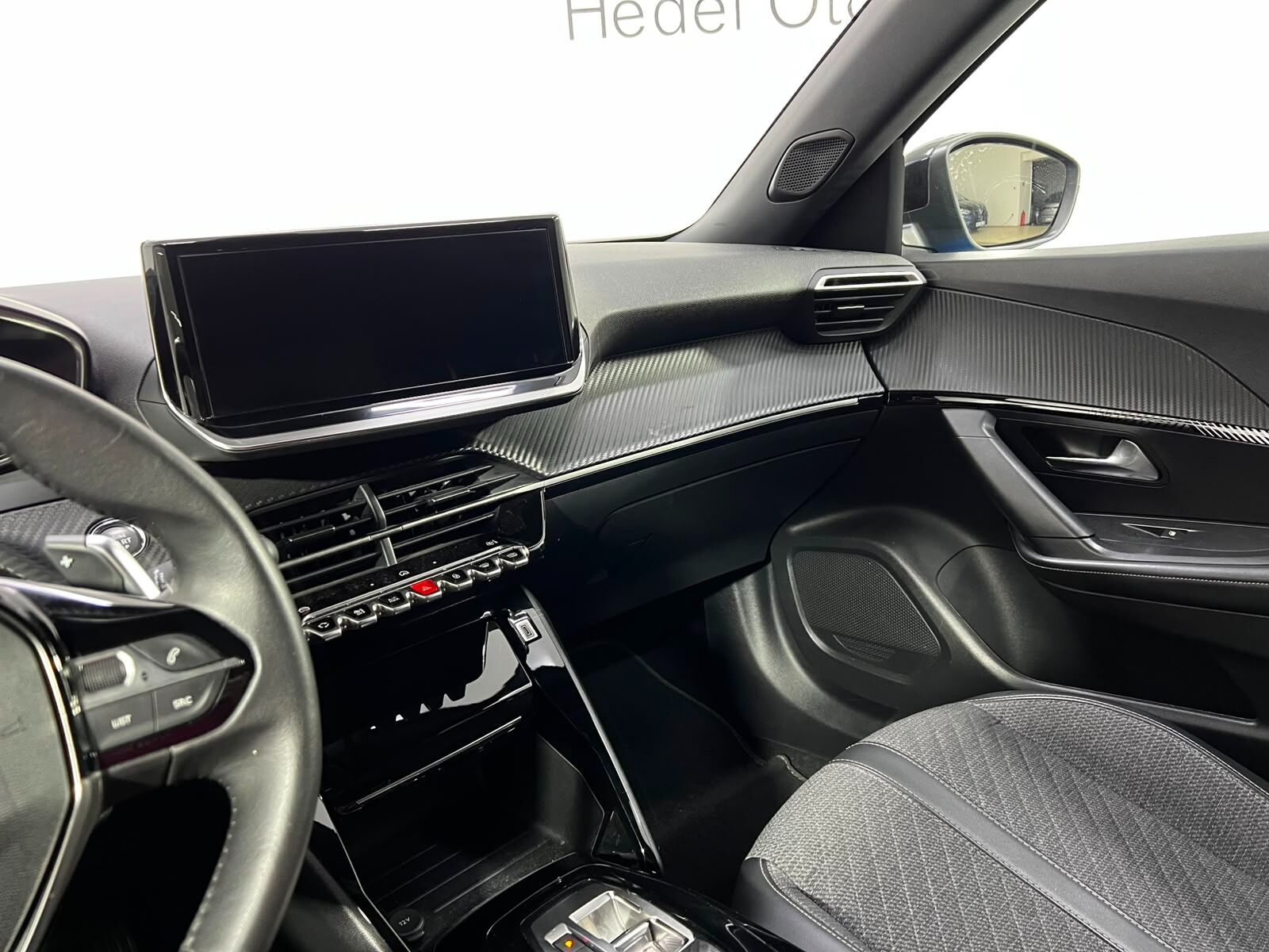 2023 Peugeot 2008