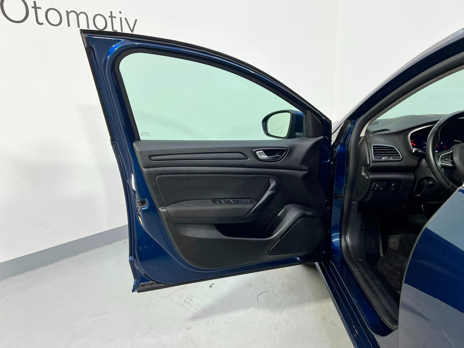 2023 Renault Megane