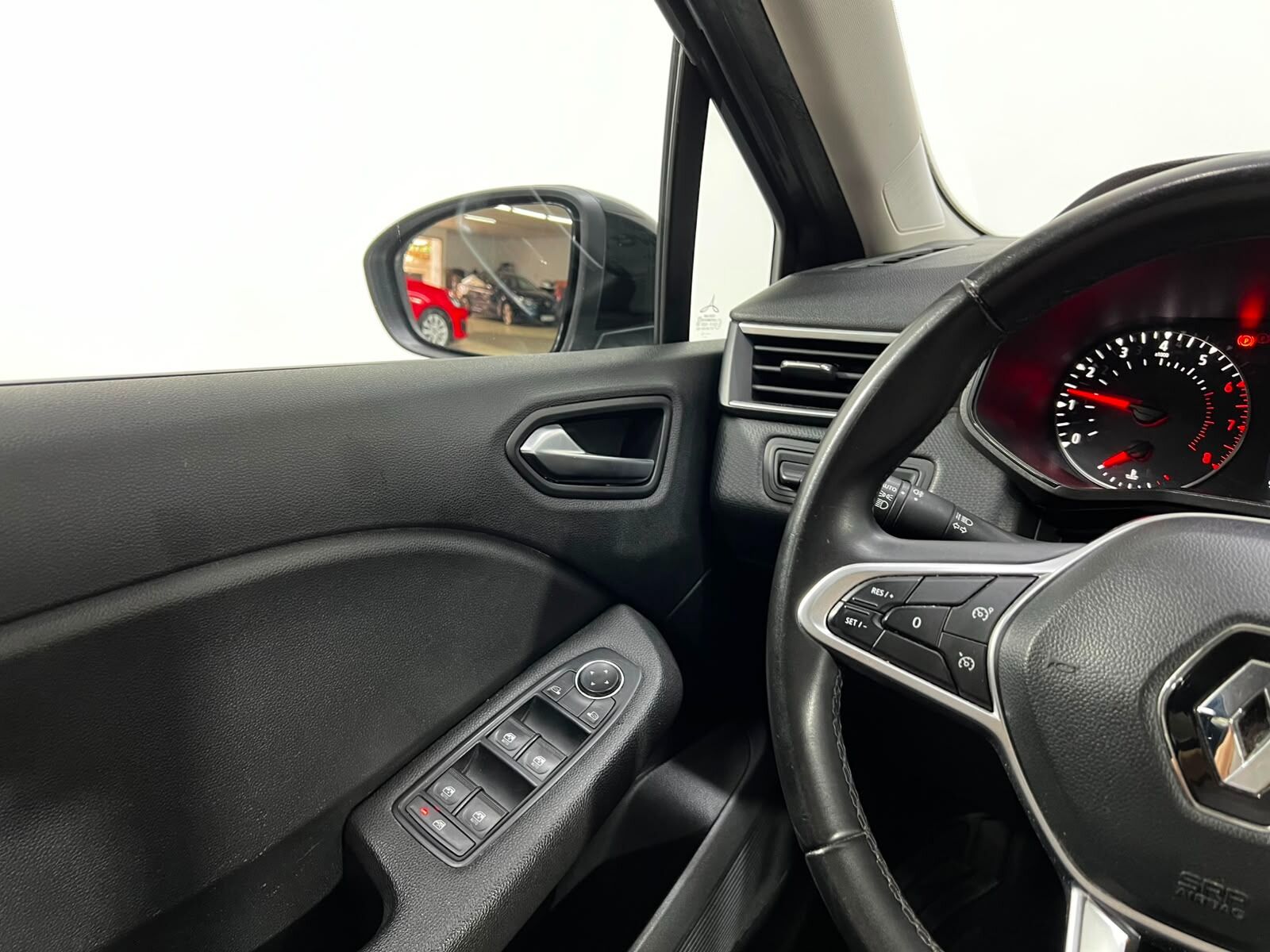 2023 Renault Clio