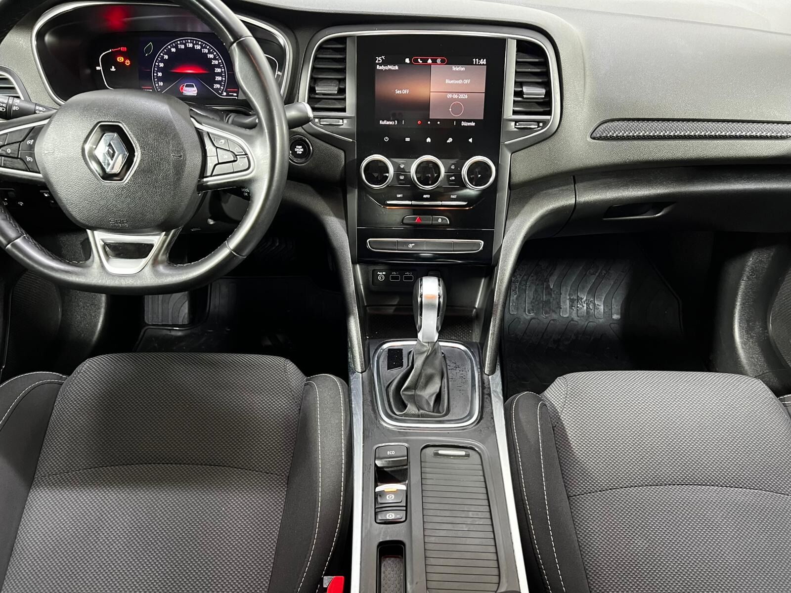 2023 Renault Megane