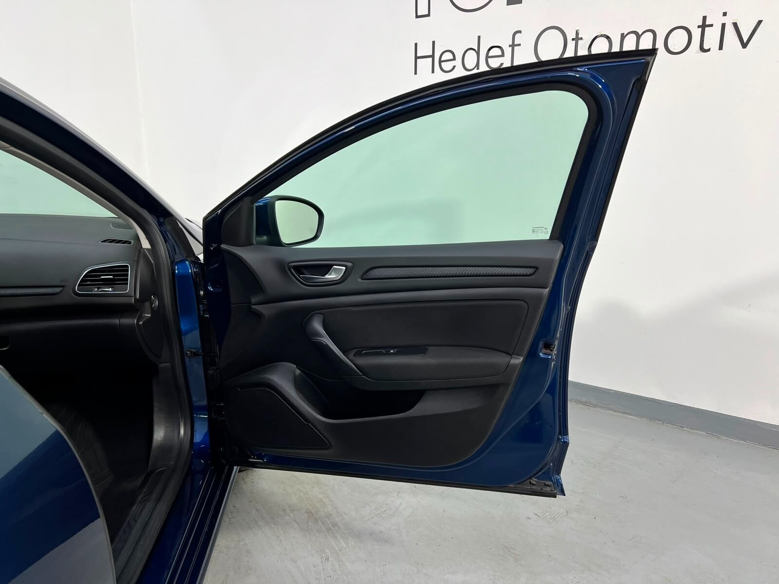 2023 Renault Megane