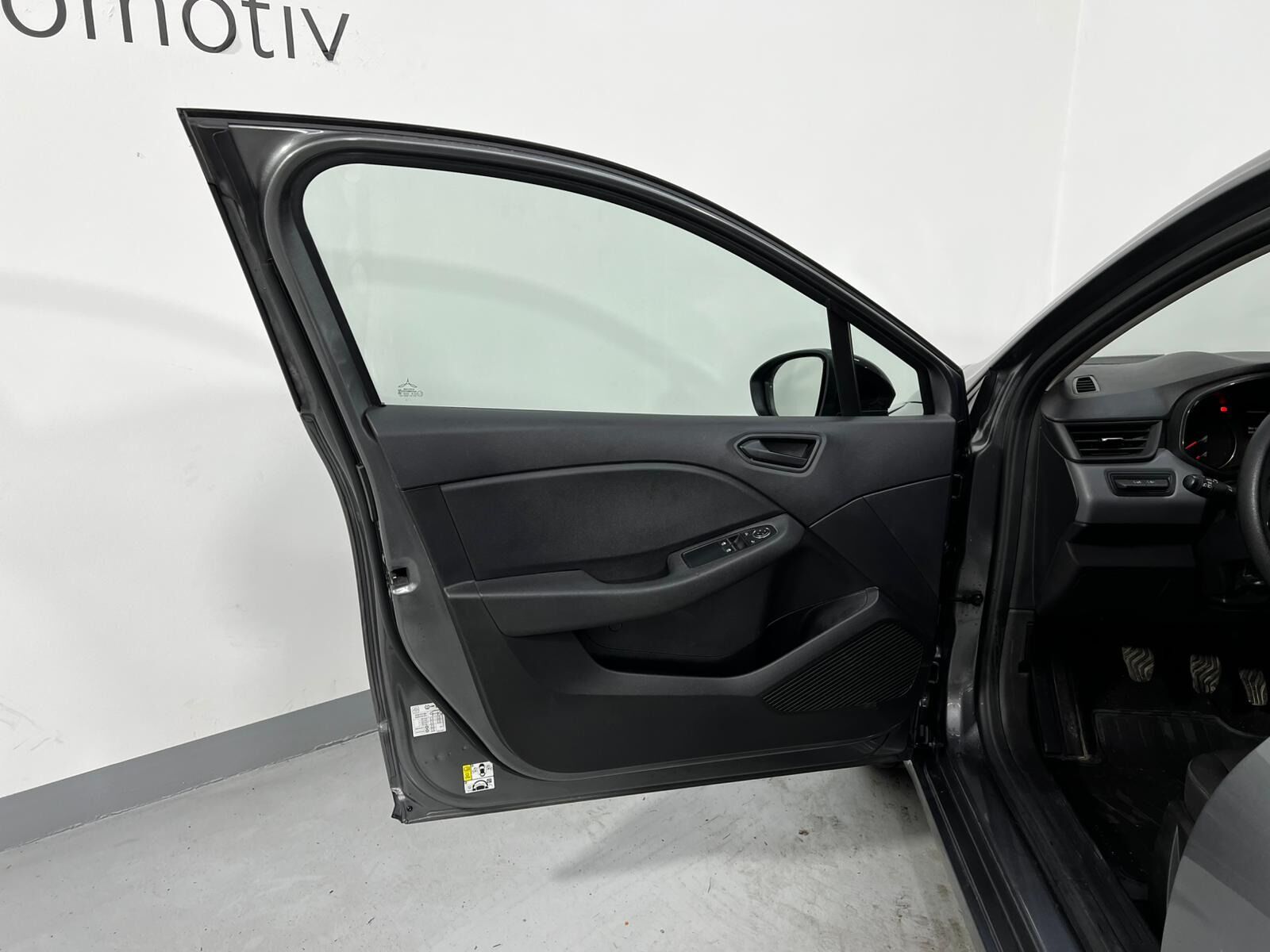 2023 Renault Clio