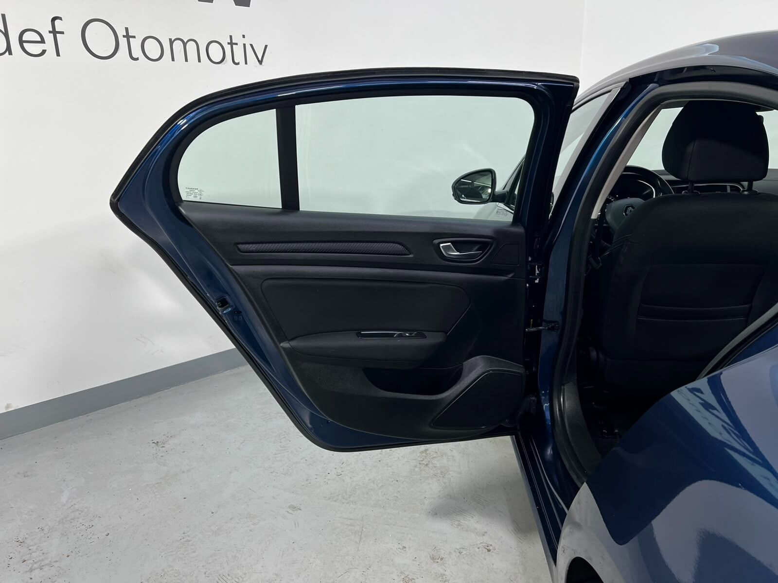 2023 Renault Megane