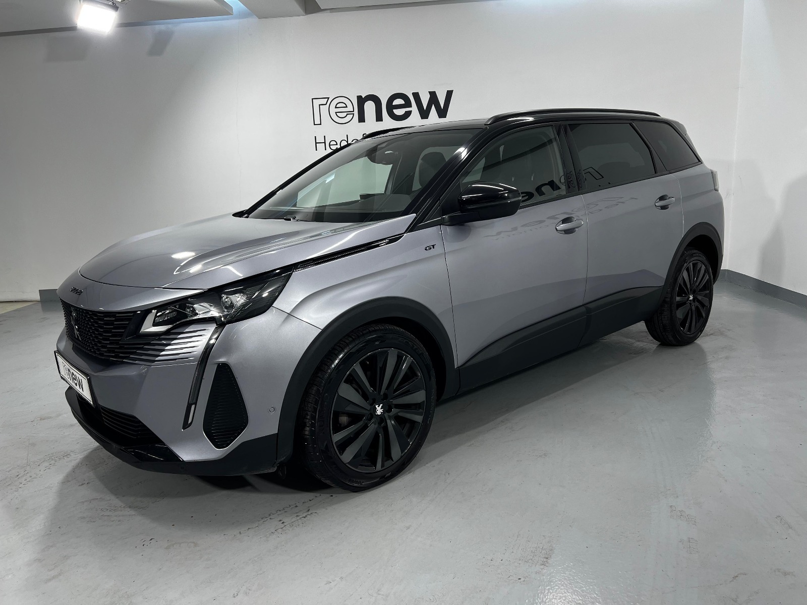 2023 Peugeot 5008