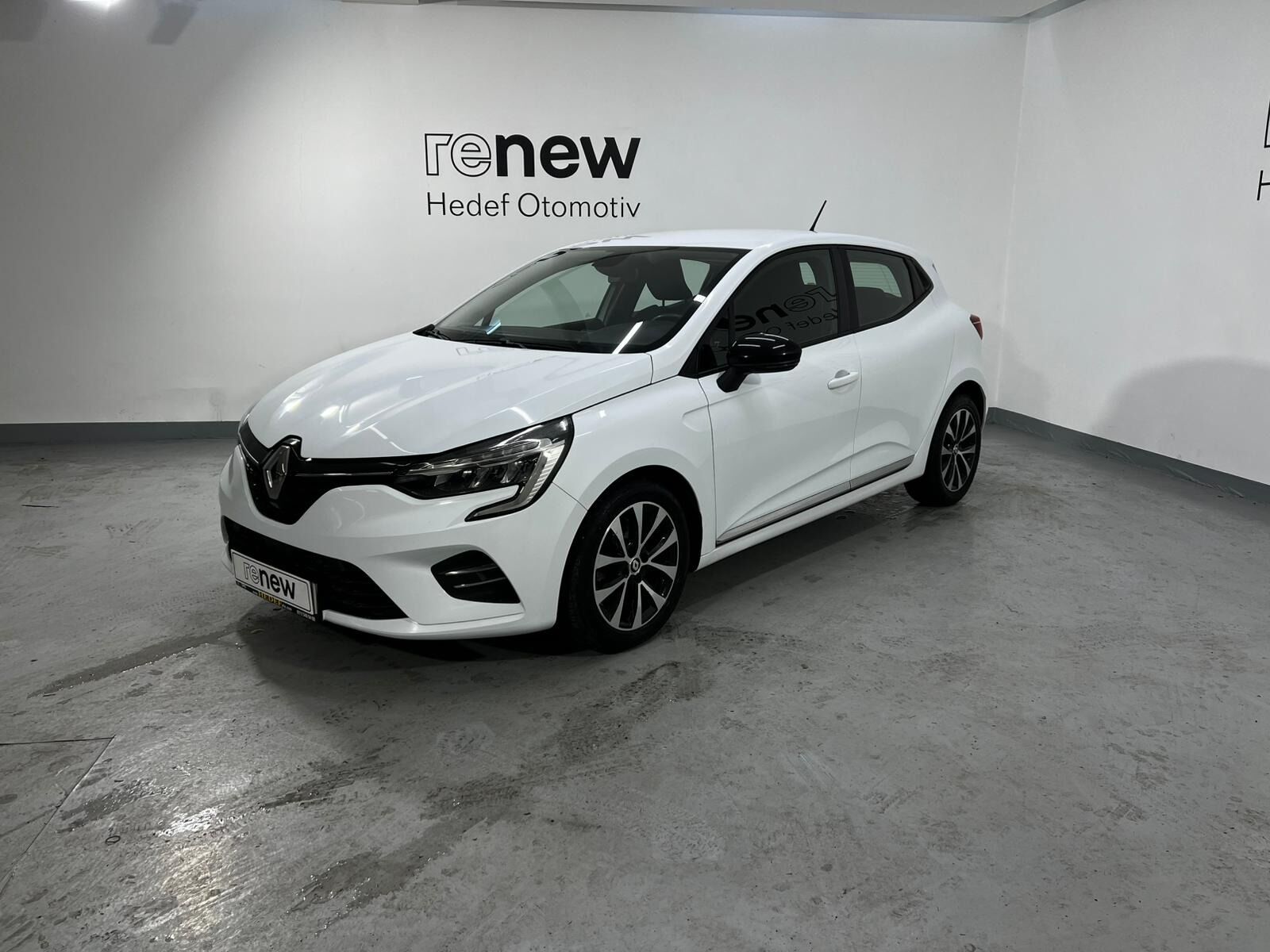 2023 Renault Clio