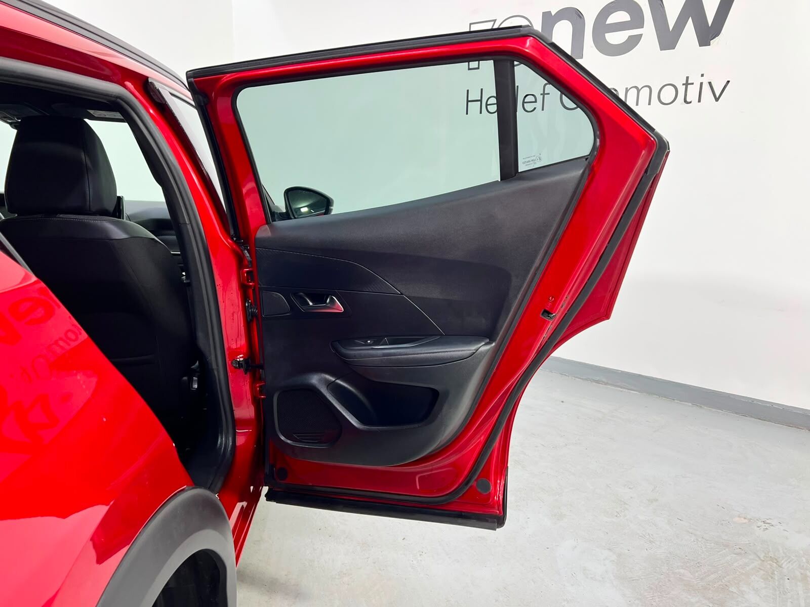 2023 Peugeot 2008