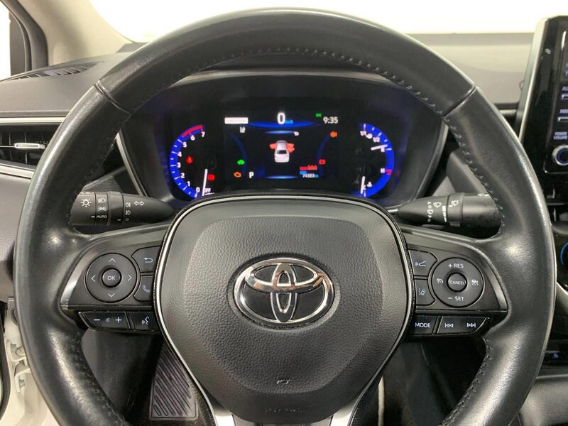 toyota-corolla-1-90-467091-3460967.jpeg