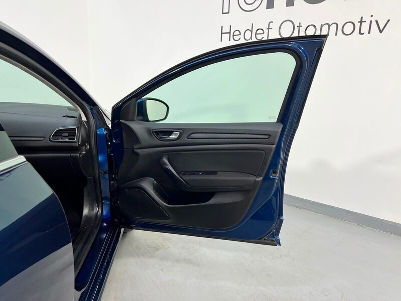 2023 Renault Megane