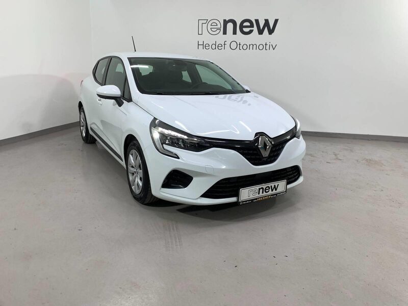 renault-clio-1-90-470388-3480987.jpeg