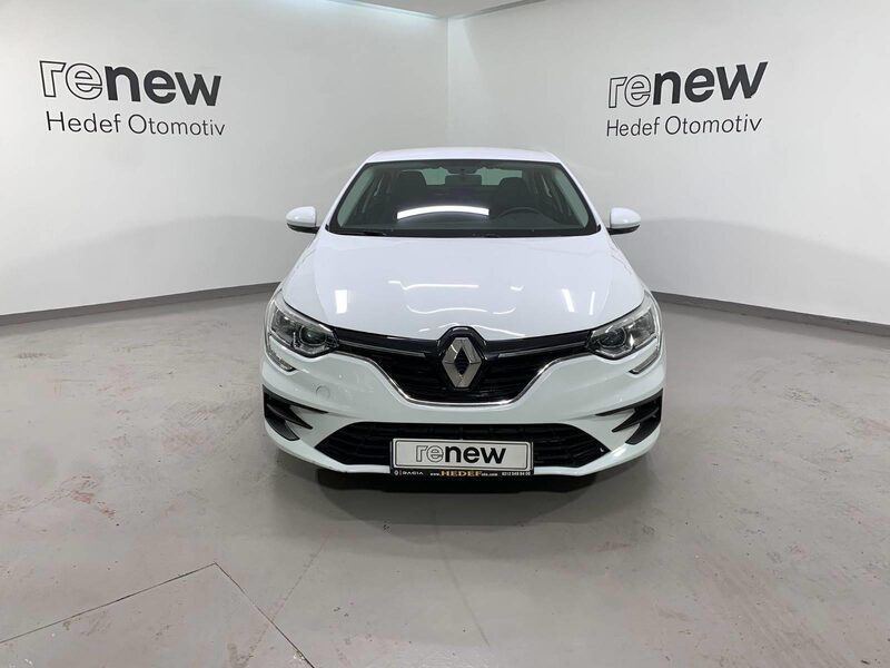 renault-megane-1-90-458603-3406132.jpeg