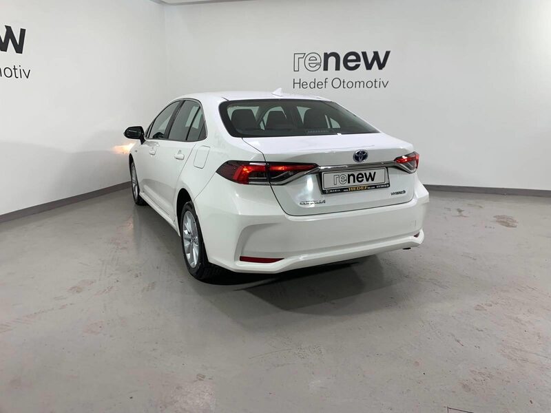 toyota-corolla-1-90-467091-3460948.jpeg