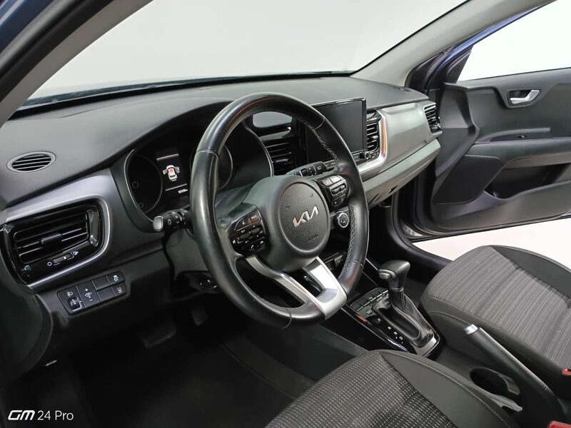 kia-stonic-1-90-463147-3435888.jpeg