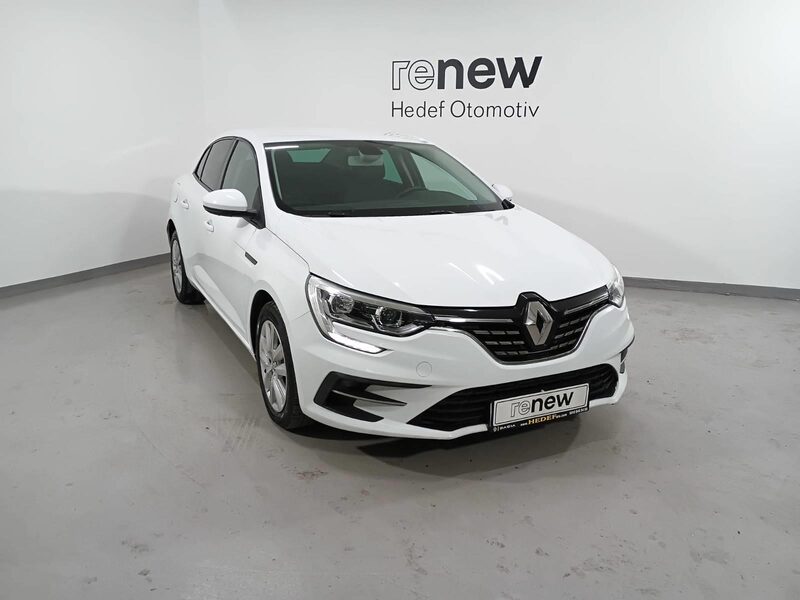 renault-megane-1-90-470679-3483154.jpeg