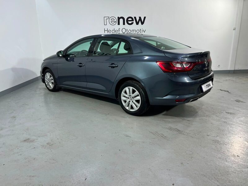 2024 Renault Megane