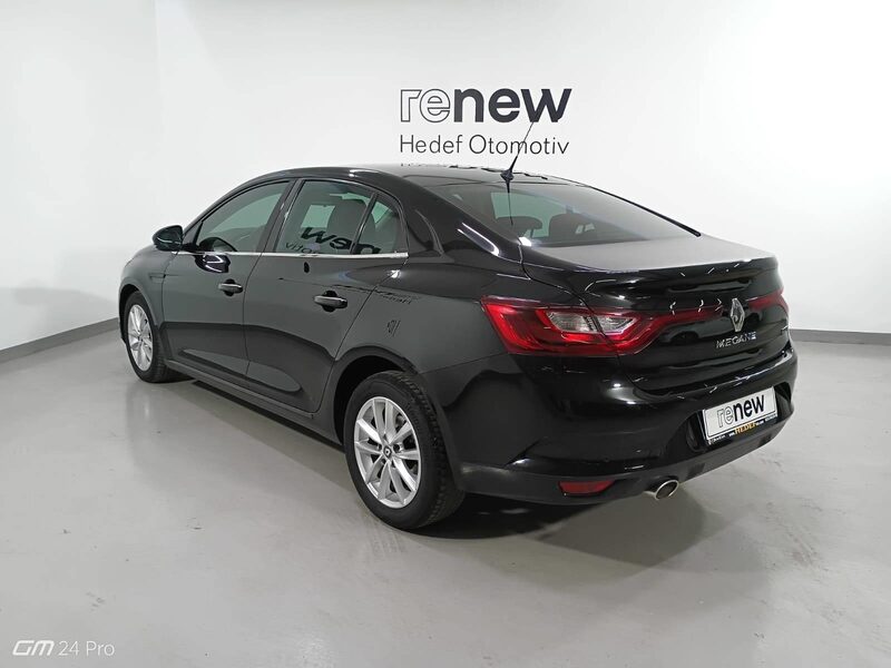 renault-megane-1-90-466094-3454619.jpeg