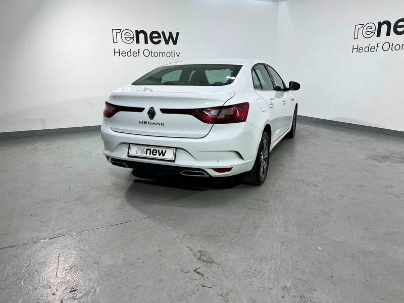 2023 Renault Megane