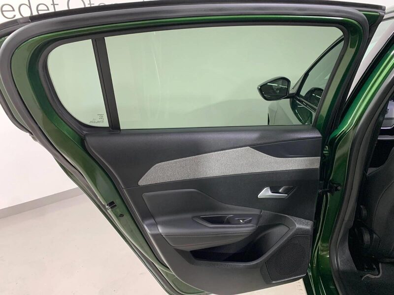 peugeot-308-1-90-456385-3395416.jpeg