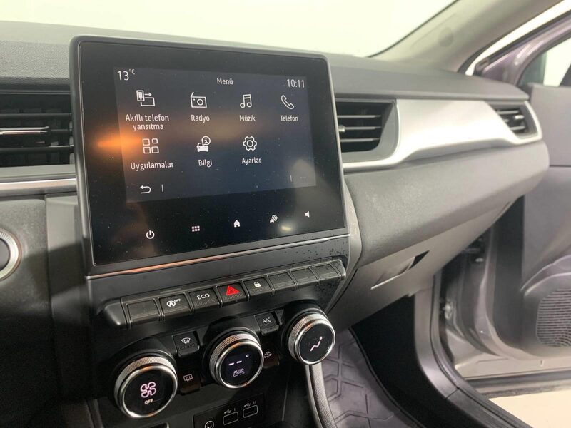 renault-captur-1-90-468625-3469828.jpeg