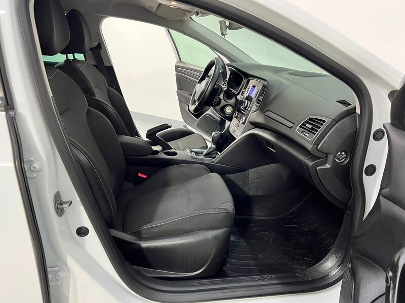 2022 Renault Megane