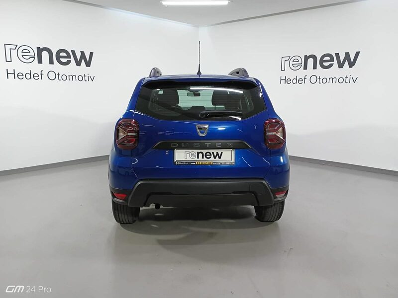 dacia-duster-1-90-463148-3435920.jpeg