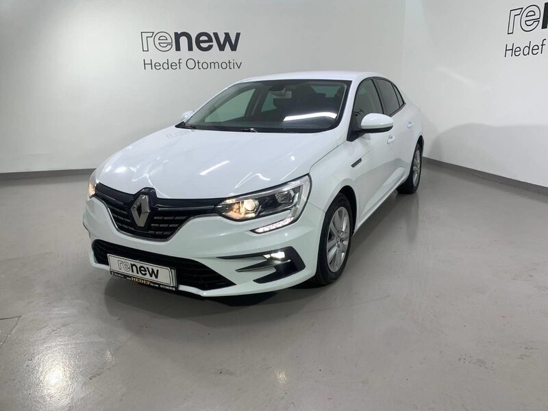 renault-megane-1-90-458763-3407273.jpeg