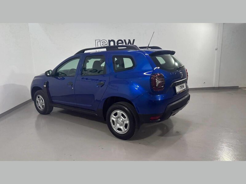 dacia-duster-1-90-462473-3431353.jpeg