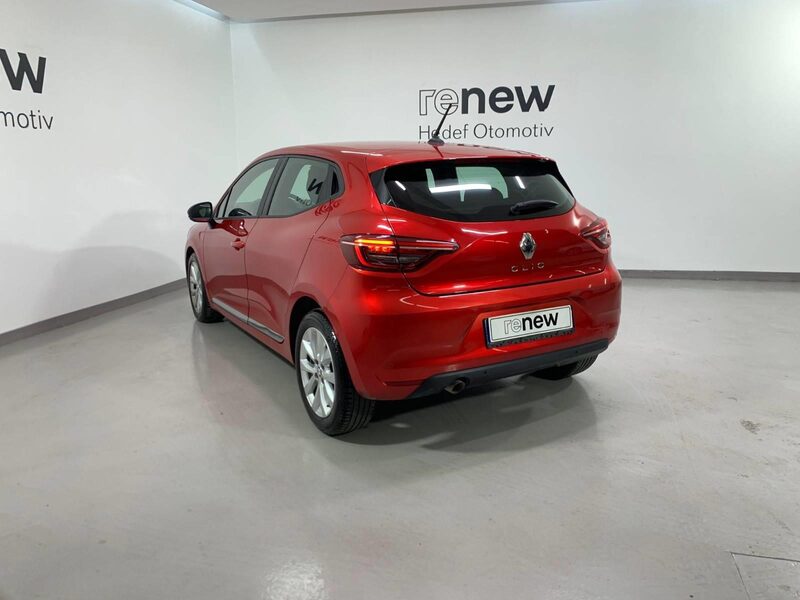 renault-clio-1-90-463392-3437274.jpeg