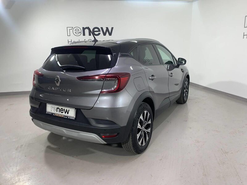 renault-captur-1-90-468625-3469803.jpeg