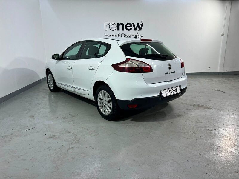 2015 Renault Megane