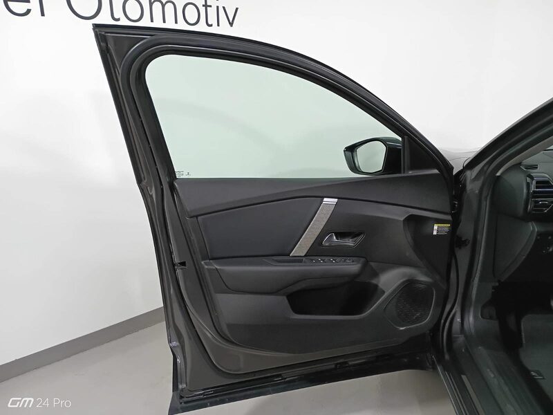 citroen-c4-1-90-465032-3450493.jpeg