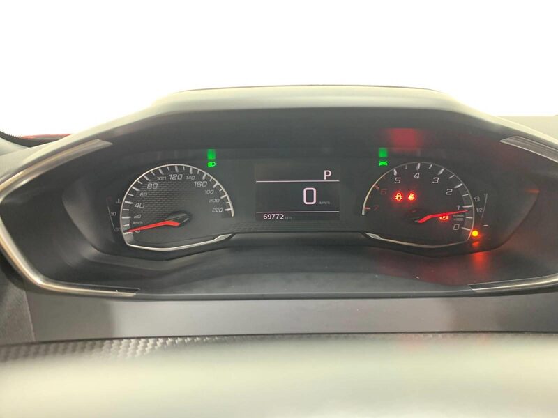 peugeot-2008-1-90-470678-3483111.jpeg
