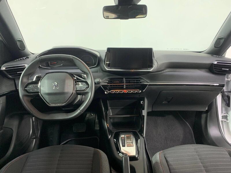 peugeot-2008-1-90-460499-3417753.jpeg