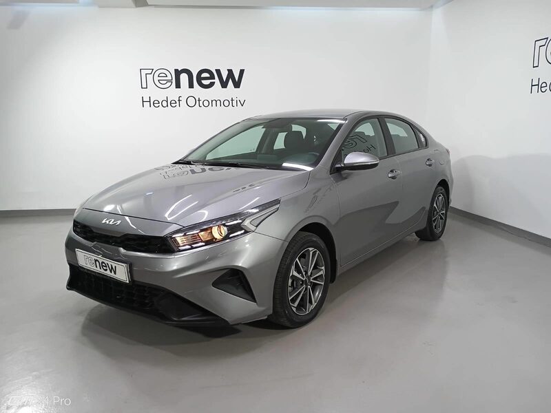kia-cerato-1-90-462068-3429297.jpeg