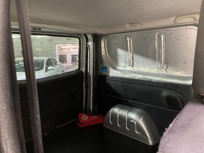 renault-trafic-1-90-458604-3406178.jpeg