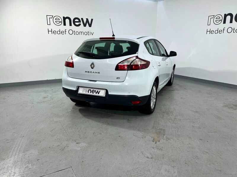 2015 Renault Megane