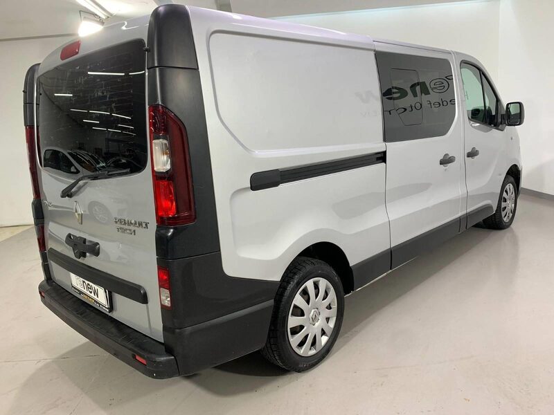 renault-trafic-1-90-458604-3406174.jpeg