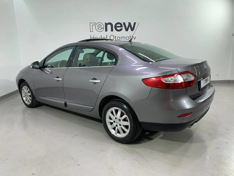 renault-fluence-1-90-460502-3417857.jpeg